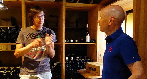 Jérôme fortæller om vinmarken Burgweg